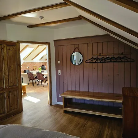 Holz9