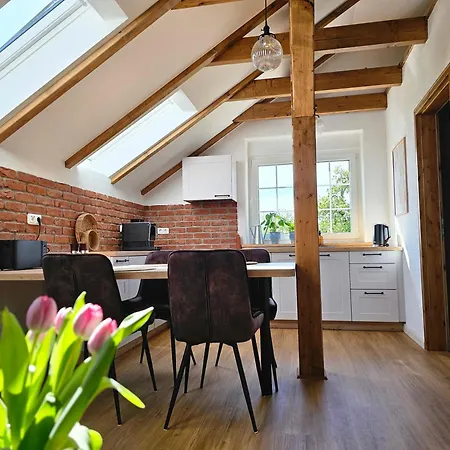 Apartment Holz9